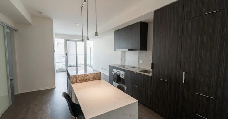 524-1 Bloor Street E, Toronto, ON, M4Y 2Z1 - 4