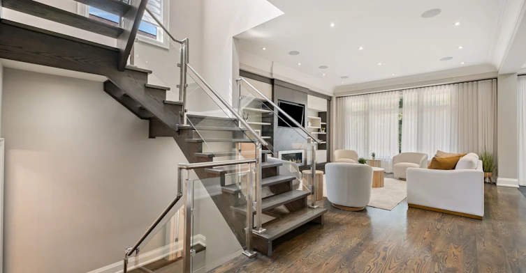 316 Churchill Avenue, Toronto, ON, M2R 1E7 - 8