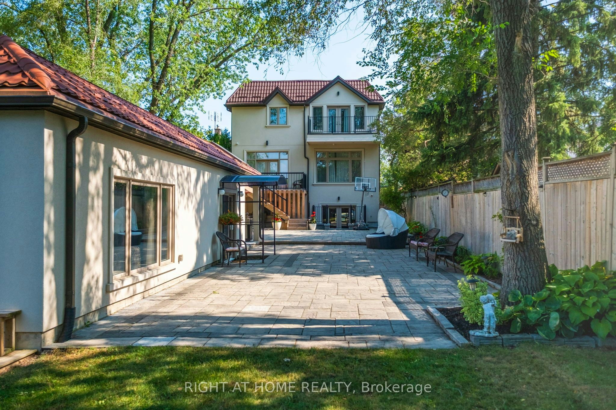 316 Churchill Avenue, Toronto, ON, M2R 1E7 - 37