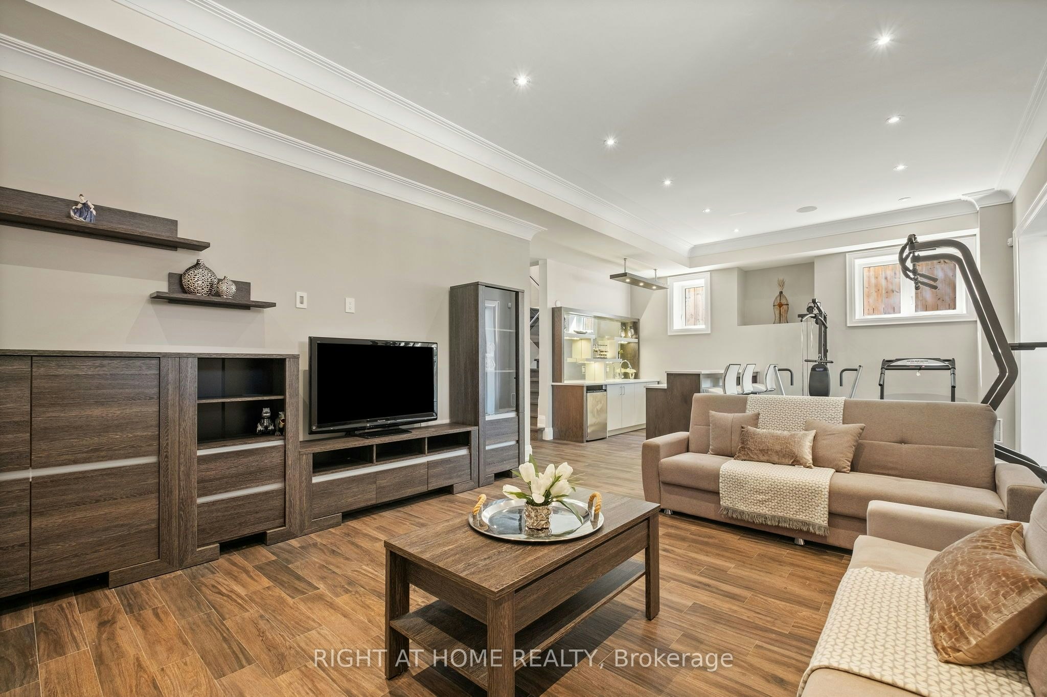 316 Churchill Avenue, Toronto, ON, M2R 1E7 - 31