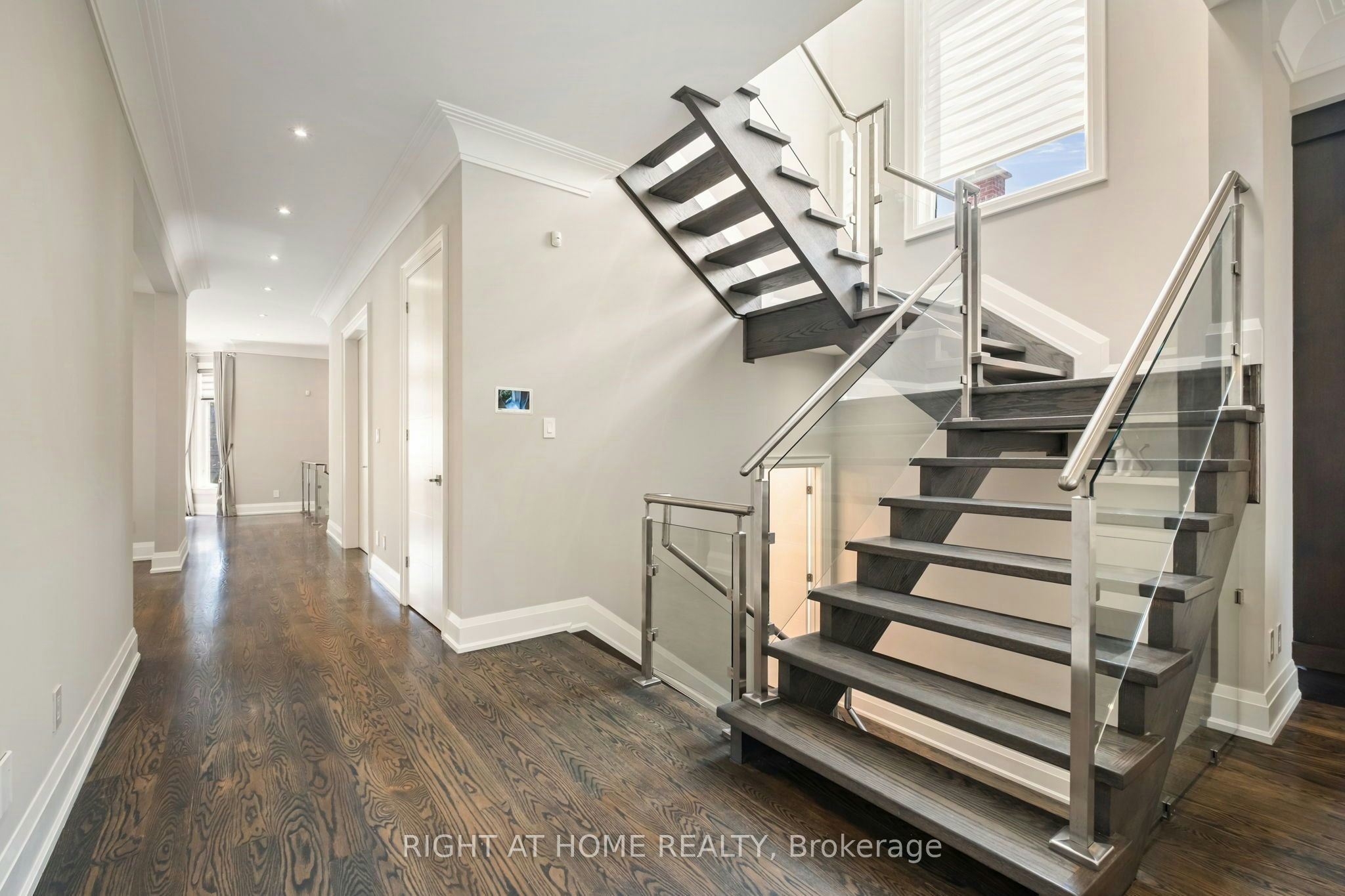 316 Churchill Avenue, Toronto, ON, M2R 1E7 - 9