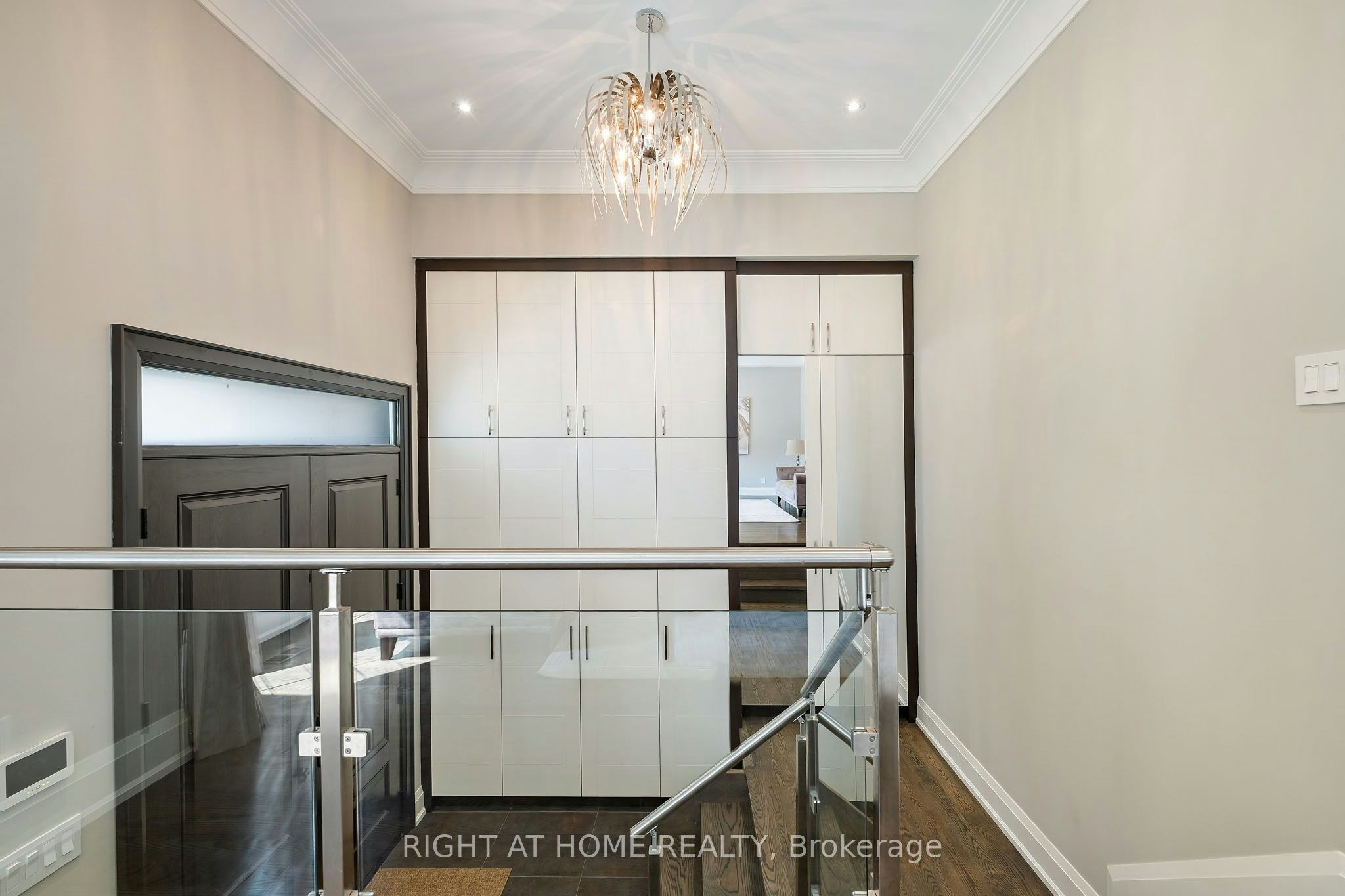 316 Churchill Avenue, Toronto, ON, M2R 1E7 - 3