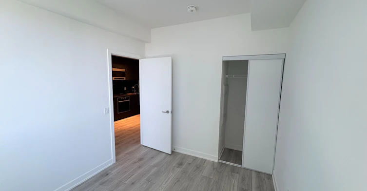 1706-120 Broadway Avenue N, Toronto, ON, M4P 0E9 - 11