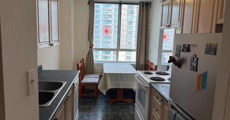 1003-633 Bay Street, Toronto, ON, M5G 2G4 - 17
