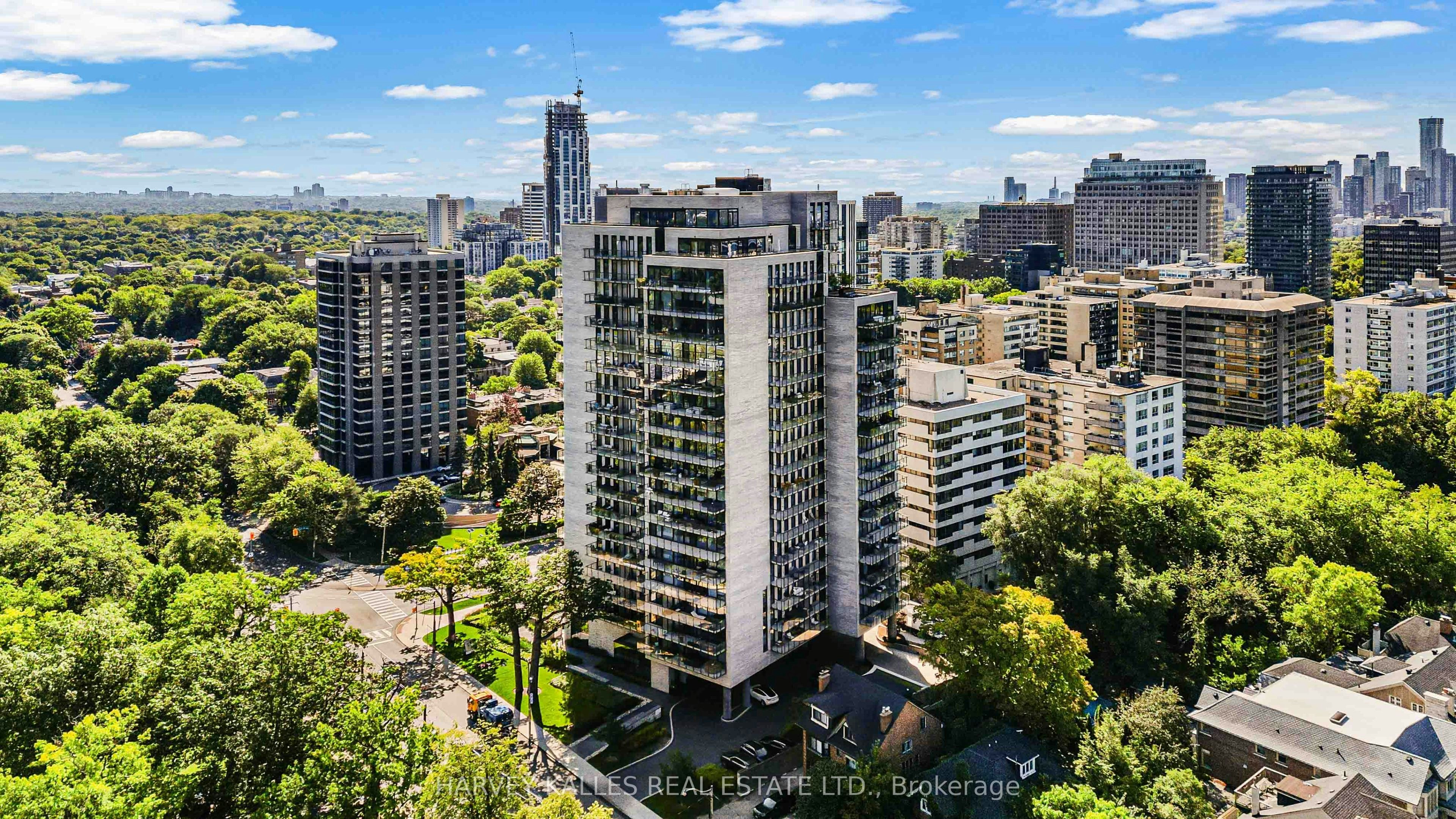 2002-215 Lonsdale Road, Toronto, ON, M4V 1W7