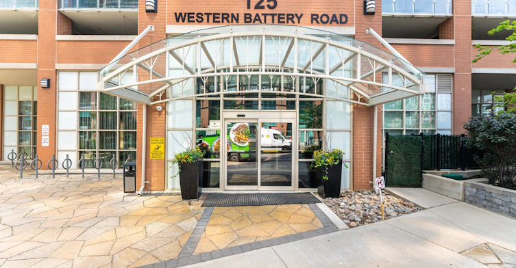 1112-125 Western Battery Road, Toronto, ON, M6K 3R8 - 2