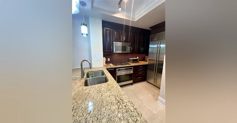 322-1717 Avenue Road, Toronto, ON, M5M 0A2 - 5
