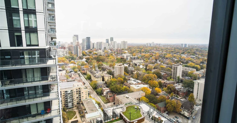 2002-181 Dundas Street, Toronto, ON, M5A 0N5 - 18