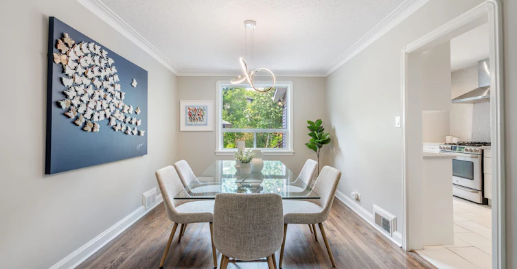 31 Brookview Drive, Toronto, ON, M6A 2K4 - 9