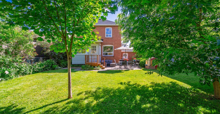 31 Brookview Drive, Toronto, ON, M6A 2K4 - 36