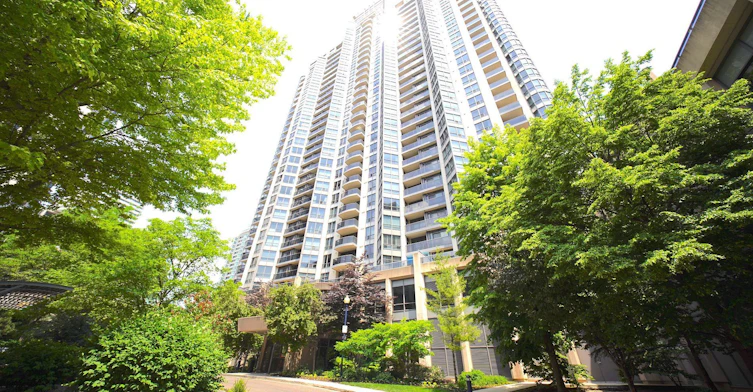 212-10 Northtown Way, Toronto, ON, M2N 7L4