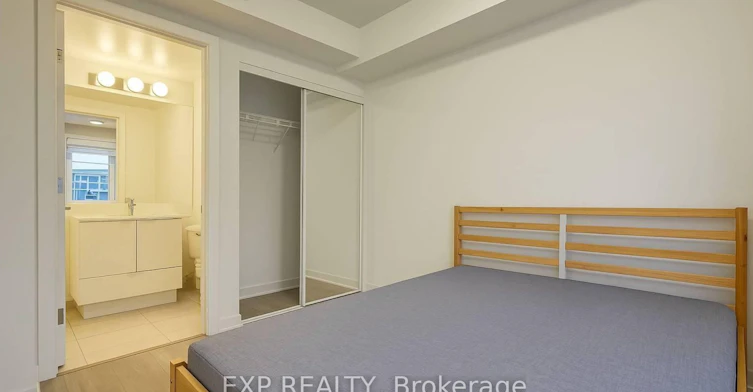 2010-70 Princess Street, Toronto, ON, M5A 0X6 - 8
