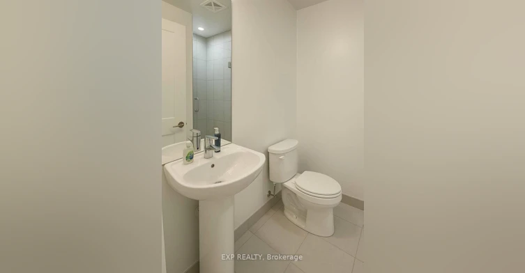 2010-70 Princess Street, Toronto, ON, M5A 0X6 - 13