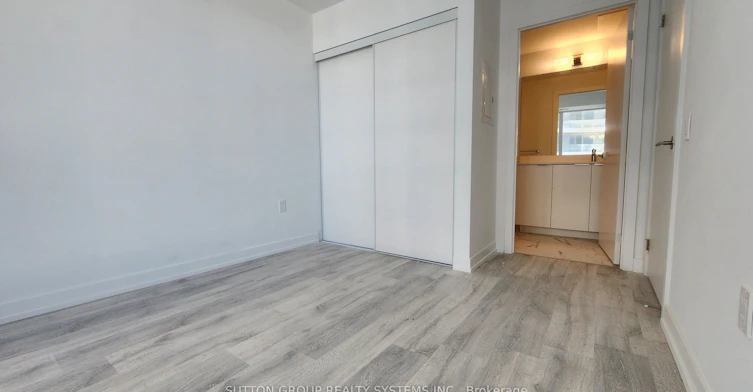S1401-8 Olympic Garden Drive, Toronto, ON, M2M 0B9 - 8