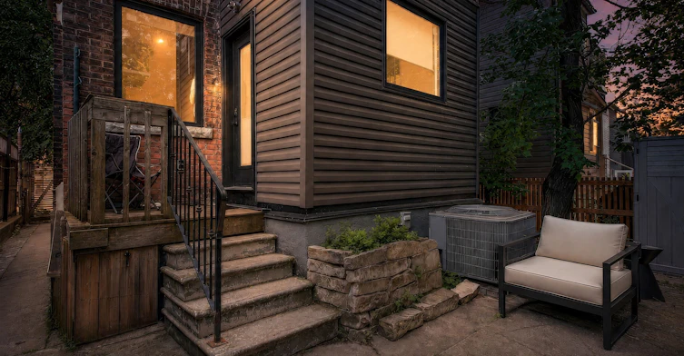 65 Rusholme Park Crescent, Toronto, ON, M6J 2E1 - 25