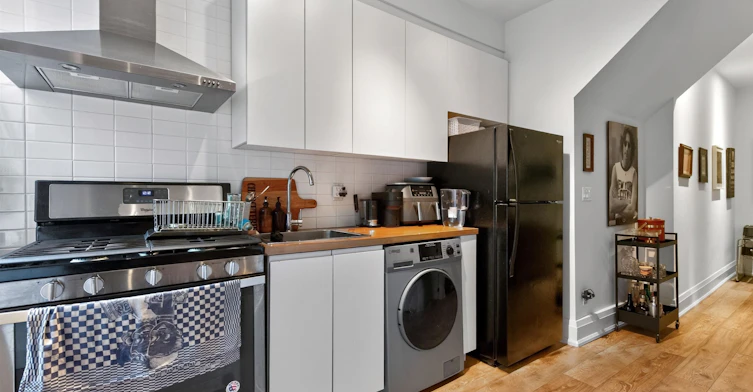 65 Rusholme Park Crescent, Toronto, ON, M6J 2E1 - 11