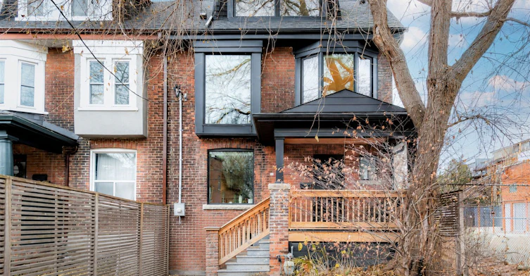 65 Rusholme Park Crescent, Toronto, ON, M6J 2E1