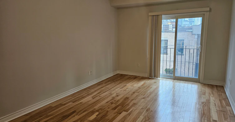 203-648A Yonge Street, Toronto, ON, M4Y 2A6 - 11
