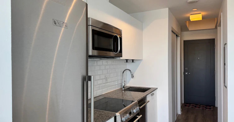 3807-42 Charles Street E, Toronto, ON, M4Y 0B7 - 27