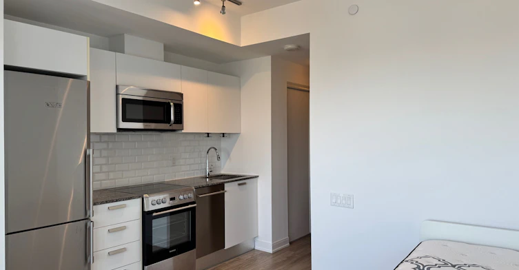 3807-42 Charles Street E, Toronto, ON, M4Y 0B7 - 28