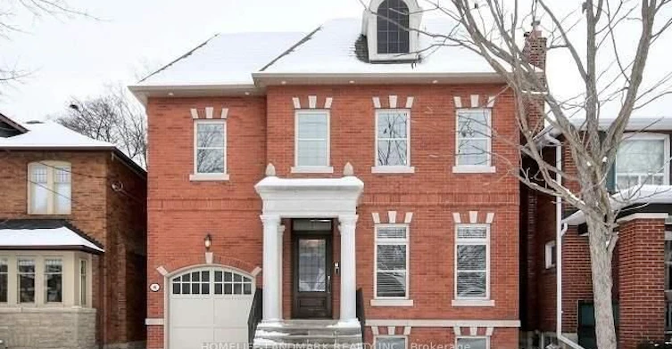 8 Haddon Street, Toronto, ON, M5M 3M9