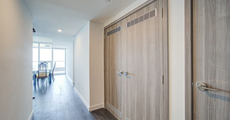 6205-1 Concord Cityplace Way, Toronto, ON, M5V 0X3 - 11
