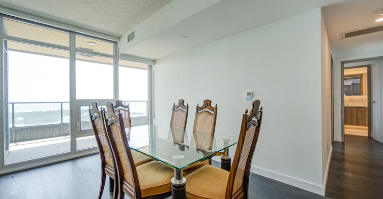 6205-1 Concord Cityplace Way, Toronto, ON, M5V 0X3 - 17