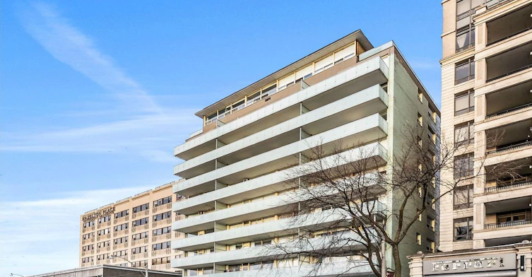 611-103 Avenue Avenue, Toronto, ON, M5R 1B1 - 8
