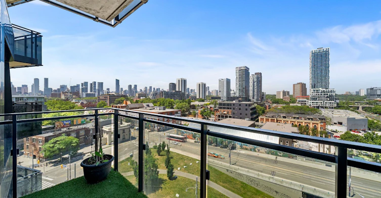 917-51 Trolley Crescent, Toronto, ON, M5A 0E9 - 19