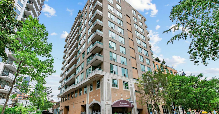 804-70 Alexander Street, Toronto, ON, M4Y 3B6