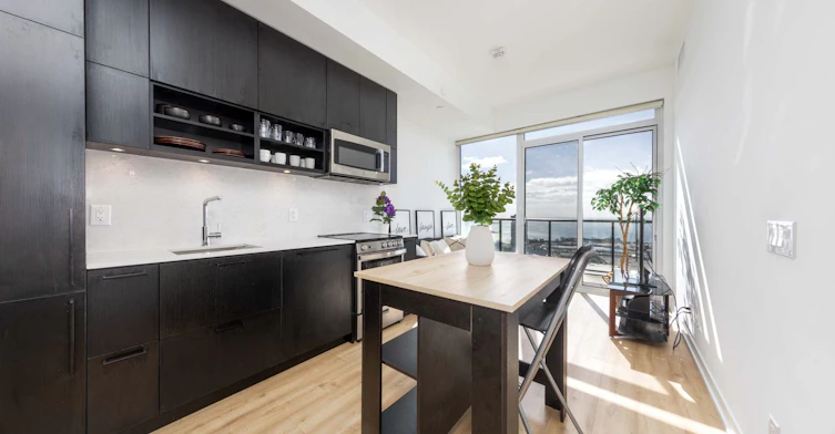 PH9-135 East Liberty Street, Toronto, ON, M6K 0G7 - 2