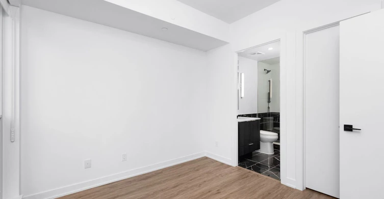 4004-327 King Street W, Toronto, ON, M5V 0W7 - 8