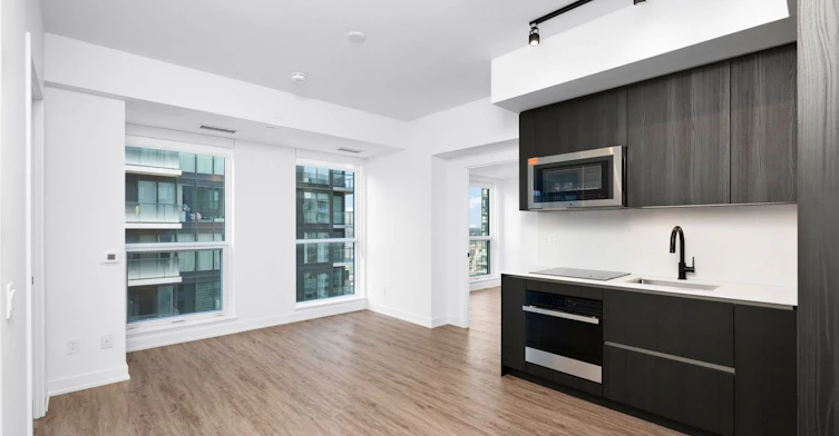 4004-327 King Street W, Toronto, ON, M5V 0W7 - 4