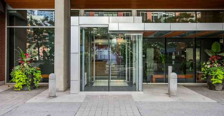 320-218 King Street E, Toronto, ON, M5A 4T5 - 2