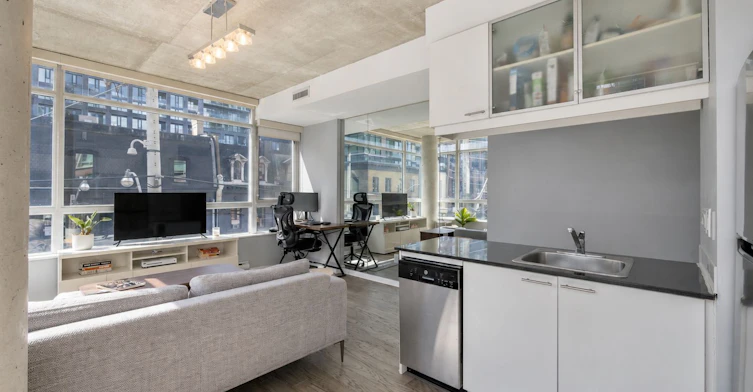 320-218 King Street E, Toronto, ON, M5A 4T5 - 13