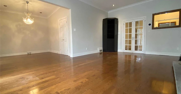 38 Bayberry Crescent, Toronto, ON, M2K 1T8 - 2