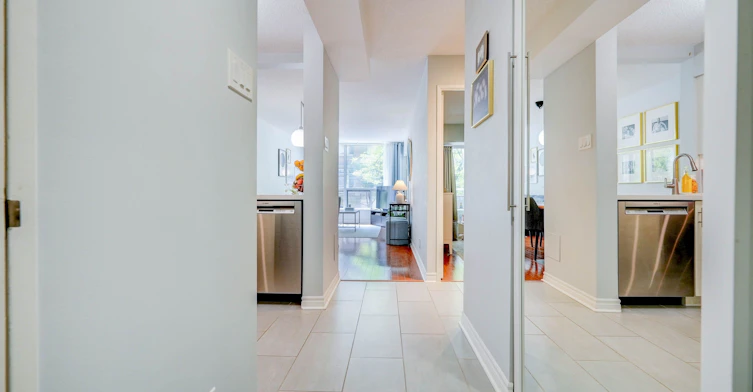 207-92 King Street E, Toronto, ON, M5C 2V8 - 3