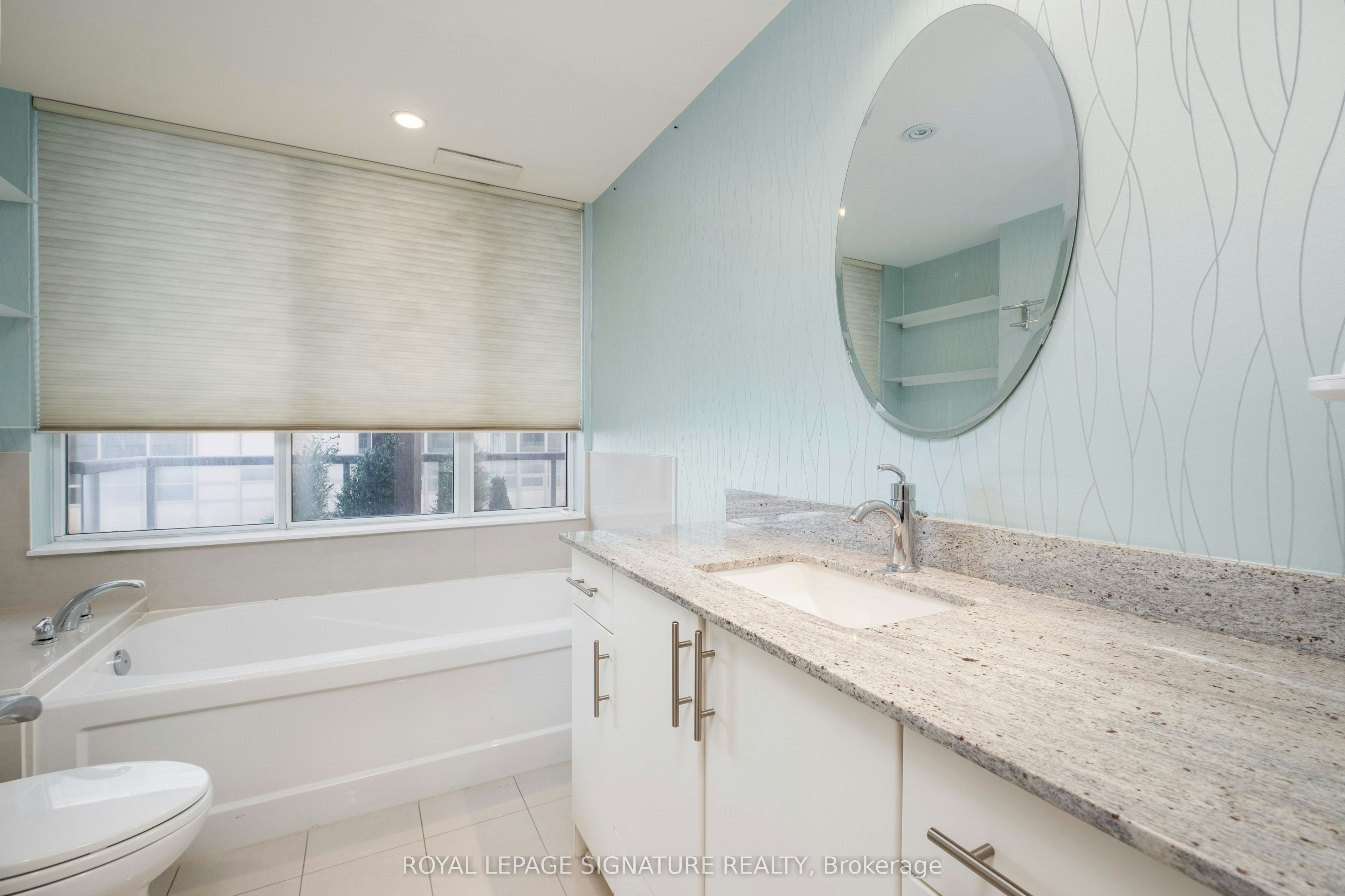 3403-35 Balmuto Street, Toronto, ON, M4Y 0A3 - 15