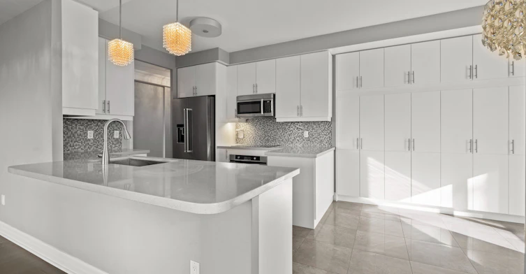 3403-35 Balmuto Street, Toronto, ON, M4Y 0A3 - 7