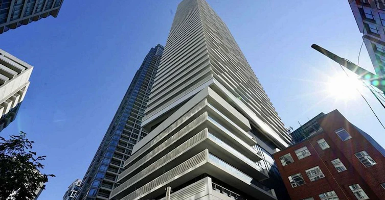 1007-2221 Yonge Street, Toronto, ON, M4S 0B8