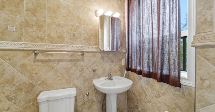 Apt 2-180 Bellwoods Avenue, Toronto, ON, M6J 2P9 - 14