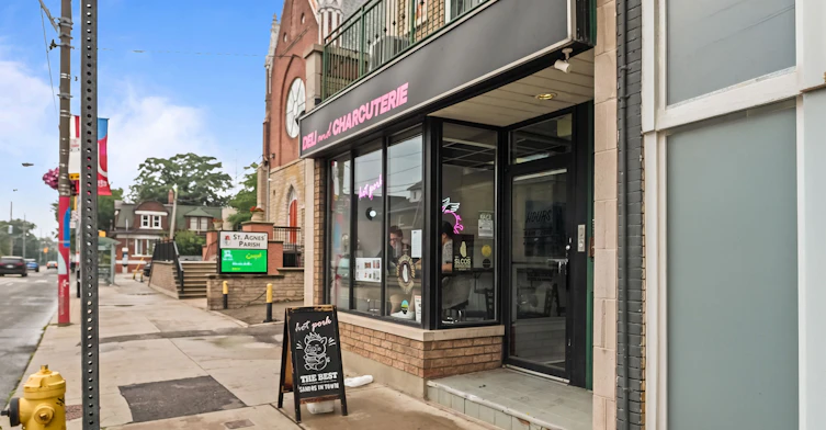 Apt 2-180 Bellwoods Avenue, Toronto, ON, M6J 2P9 - 21