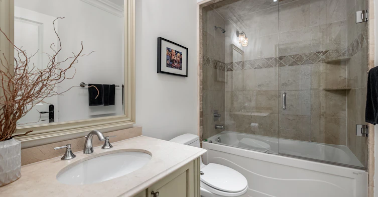 35 Wentworth Avenue, Toronto, ON, M2N 1T5 - 38
