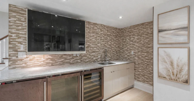 35 Wentworth Avenue, Toronto, ON, M2N 1T5 - 35