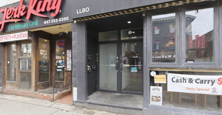 3 Floor-520 Bloor Street W, Toronto, ON, M5S 1Y3 - 2