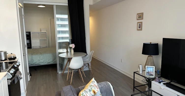 1005-357 King Street W, Toronto, ON, M5V 0S7 - 7