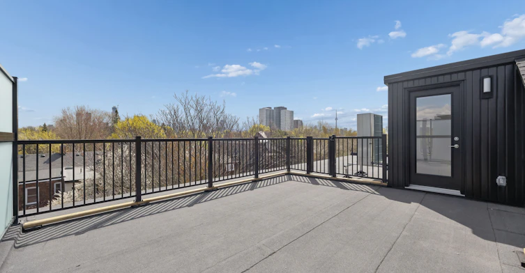 5-91 Barton Avenue, Toronto, ON, M6G 1P7 - 7