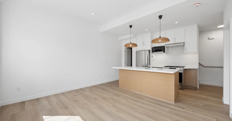 5-91 Barton Avenue, Toronto, ON, M6G 1P7 - 9