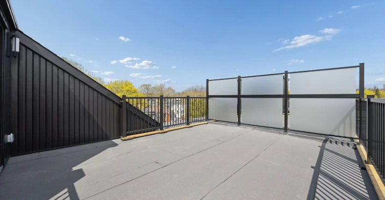 5-91 Barton Avenue, Toronto, ON, M6G 1P7 - 24