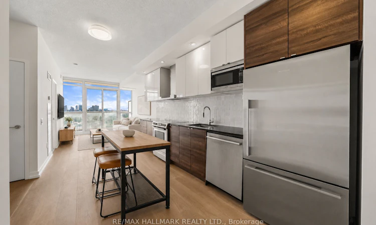 3102-121 Mcmahon Drive